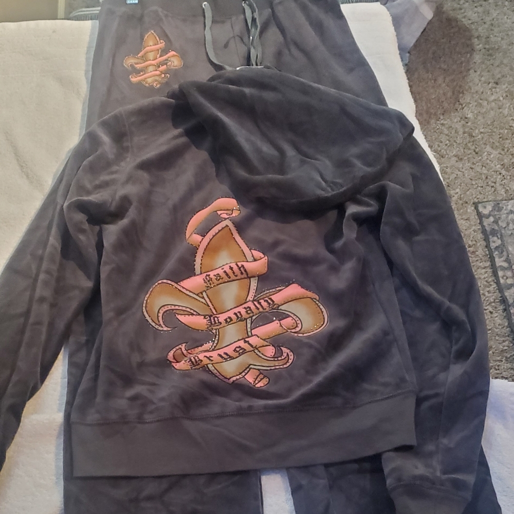 Gray Velour Tracksuit with Embroidered Design